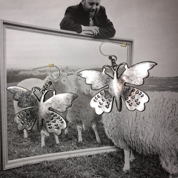 Butterfly Earrings - Picture 2 of 4